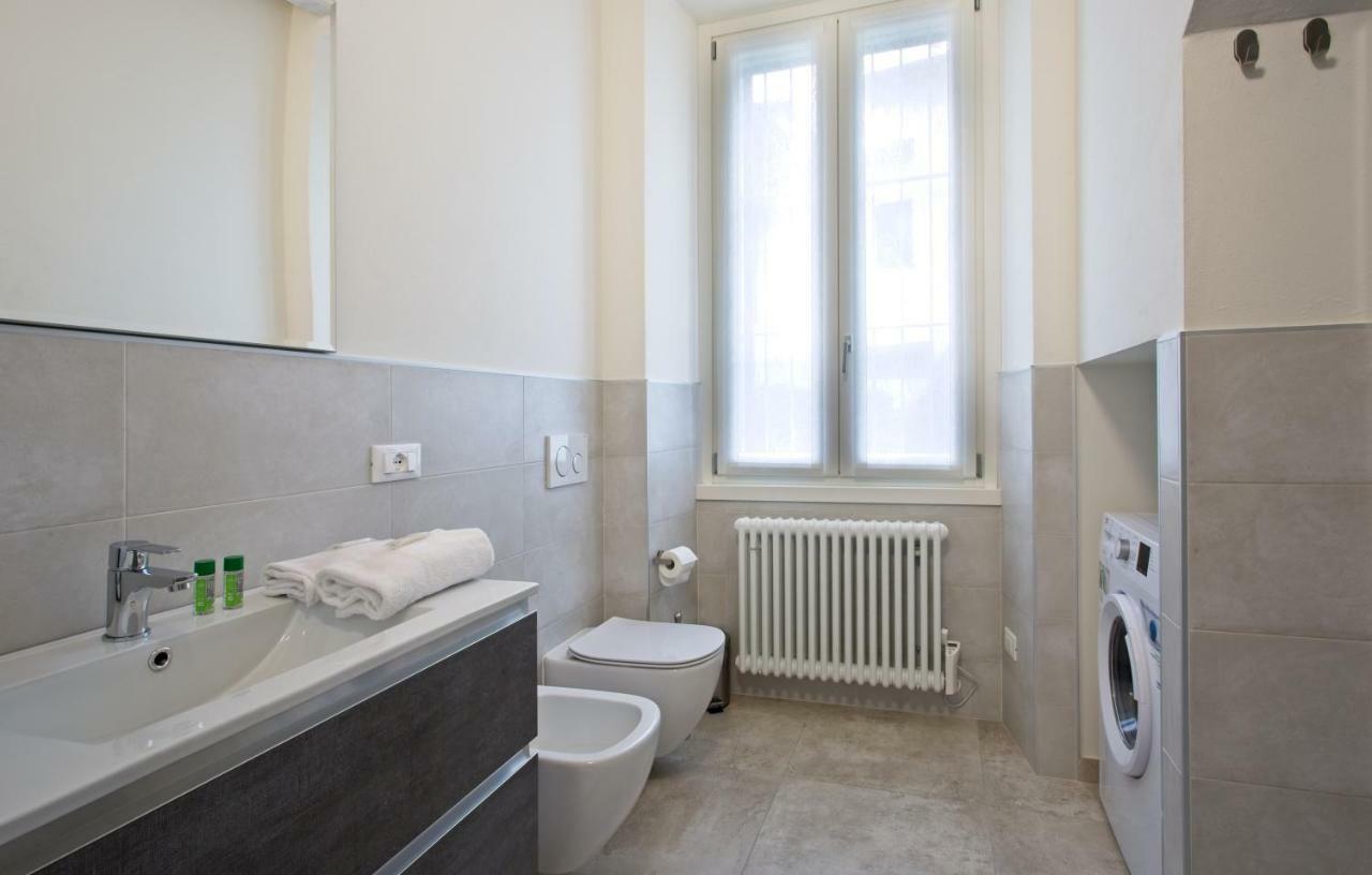Casa Vacanze Marconi 22 Marone Kültér fotó